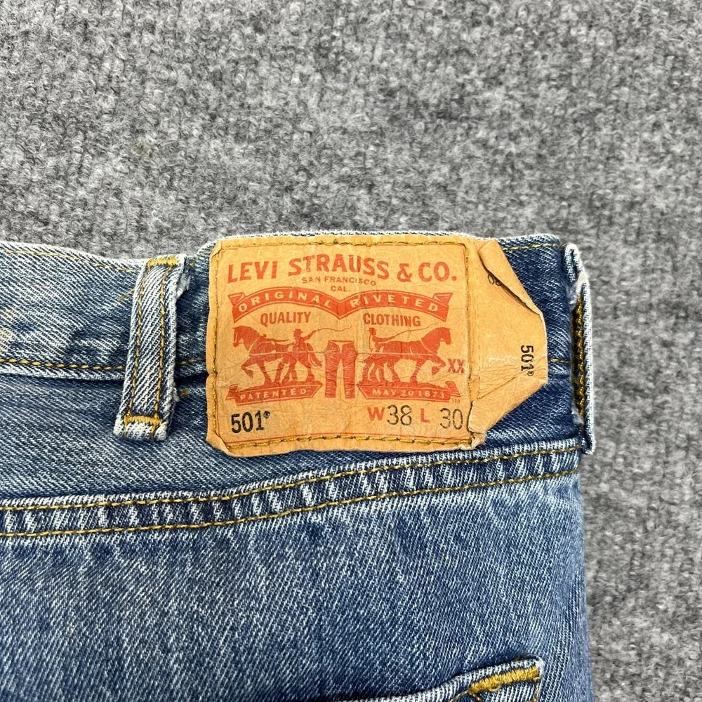Levi's 501 Original Jeans Men's Denim Pockets Mid Rise Classic Straight‎ - 36x30